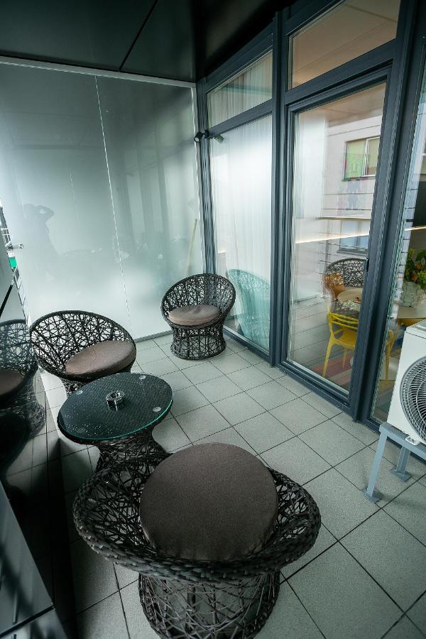 High Five Apartments, Most City Area Dnjepropetovsk Buitenkant foto